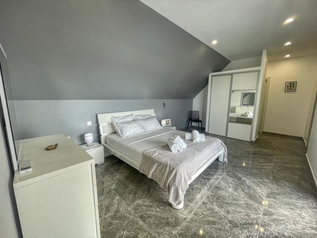 21.Location villa piscine Saint François Guadeloupe_Chambre 3 et 4 Etage